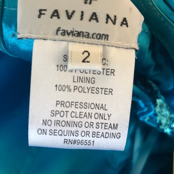 Long strapless dress - Picture 3 of 7